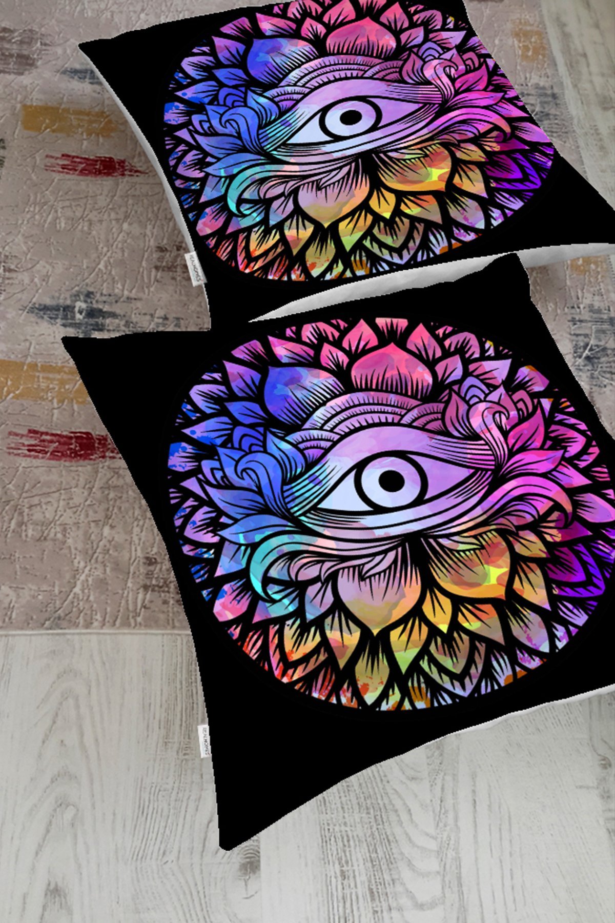 Rh-Yer-5009siyah-RealHomes-Siyah-Zeminde-Renkli-Üçüncü-Göz-Motifli-Yer-Minderi-1