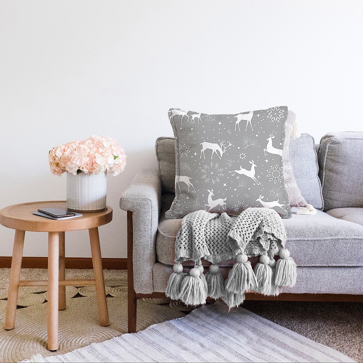 Sonil-K-8464-Çift-Taraflı-Gri-Zemin-Üzerinde-Geyik-Desenli-Dijital-Baskılı-Modern-Şönil-Yastık-Kırlent-Kılıfı-1