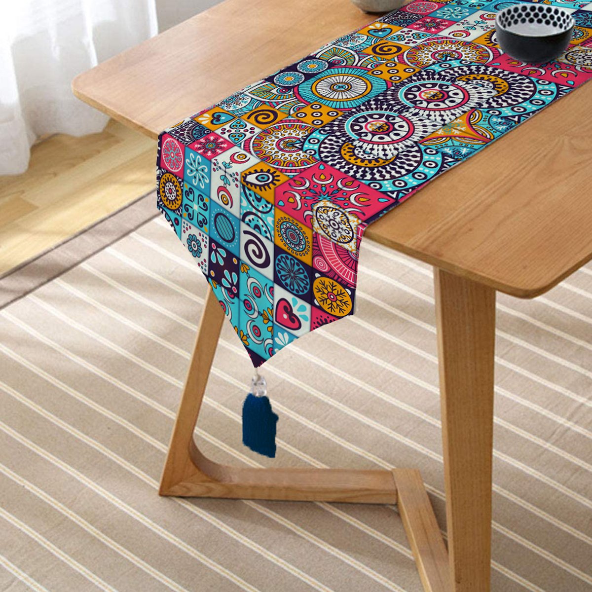 UcgenRunner-3317-RealHomes-Mozaik-Desenli-Ozel-Tasarim-Puskullu-Sonil-Ucgen-Runner-1