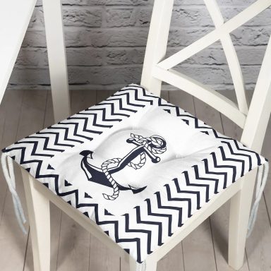 Beyaz Zemin Üzerinde Geometrik Çizimli Çapa Desenli Dijital Baskılı Modern Pofidik Sandalye Minderi