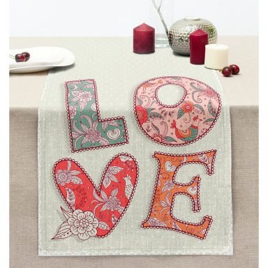 Aşk Temalı Dijital Baskılı Dekoratif Dikişli Şönil Runner