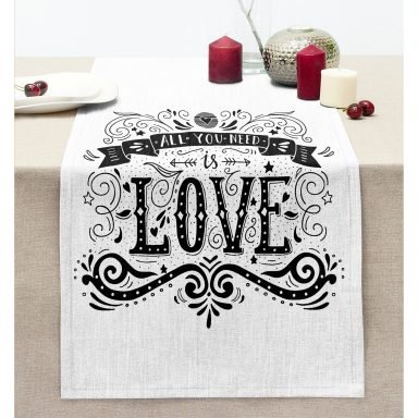 Love Dijital Baskılı Dijital Dikişli Şönil Runner